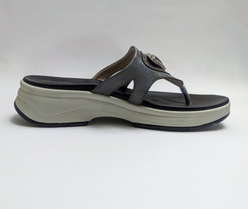 Black Comfy Chappal - Image 4